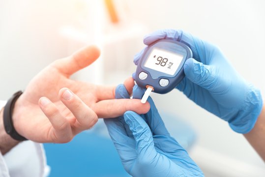Diabetes Management: Understanding, Preventing and Controlling Diabetes